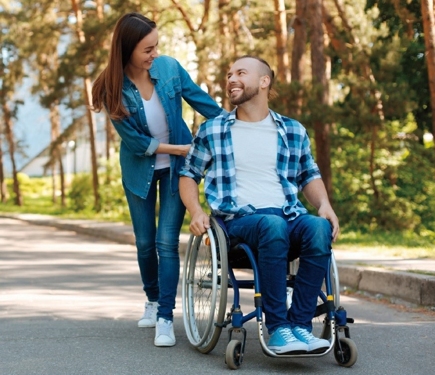 Vammaisneuvosto/Täällähä myökin asutaa Canva.jpg